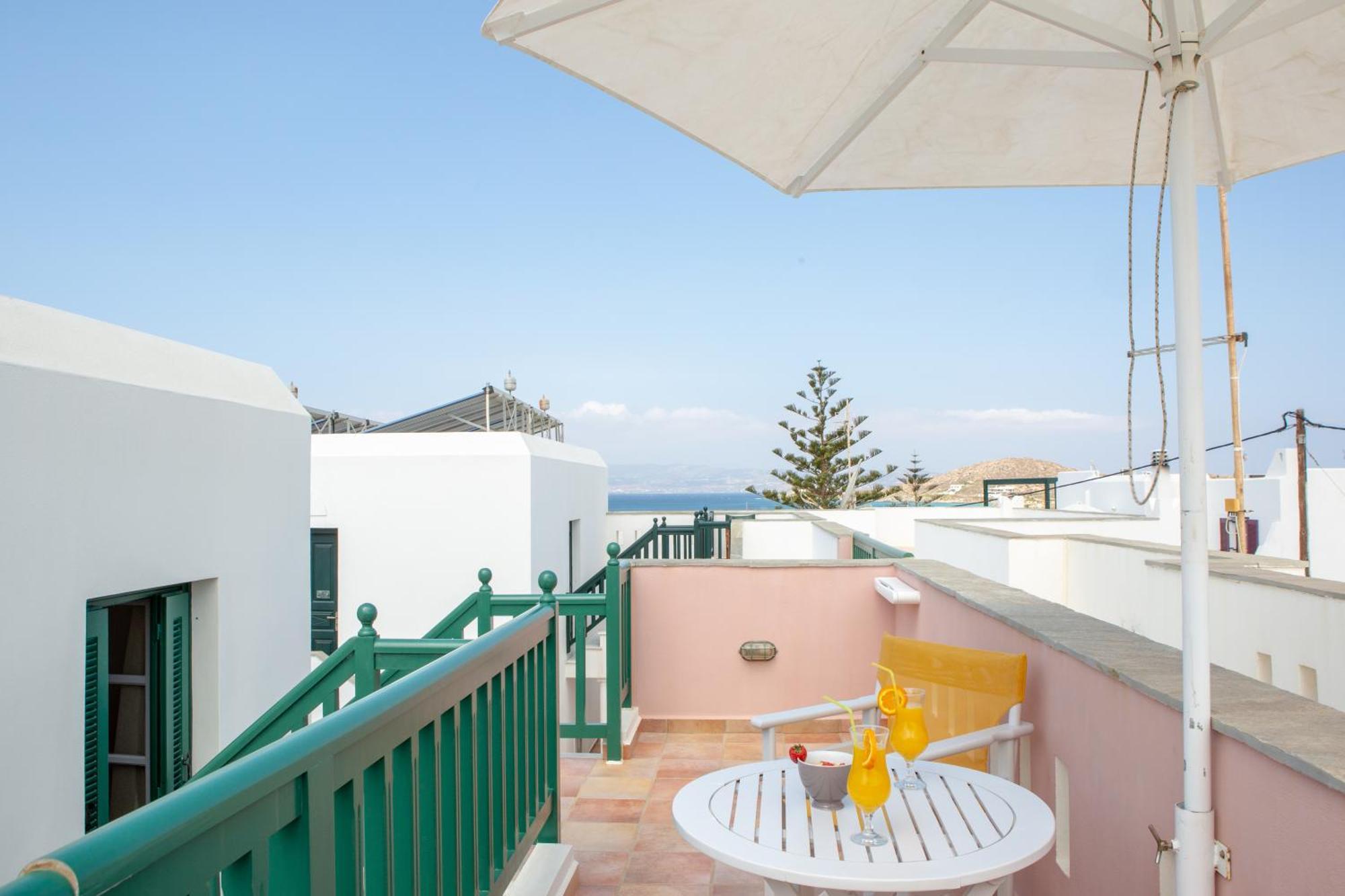 Апарт готель Golden Bay Айос-Прокопіос Екстер'єр фото